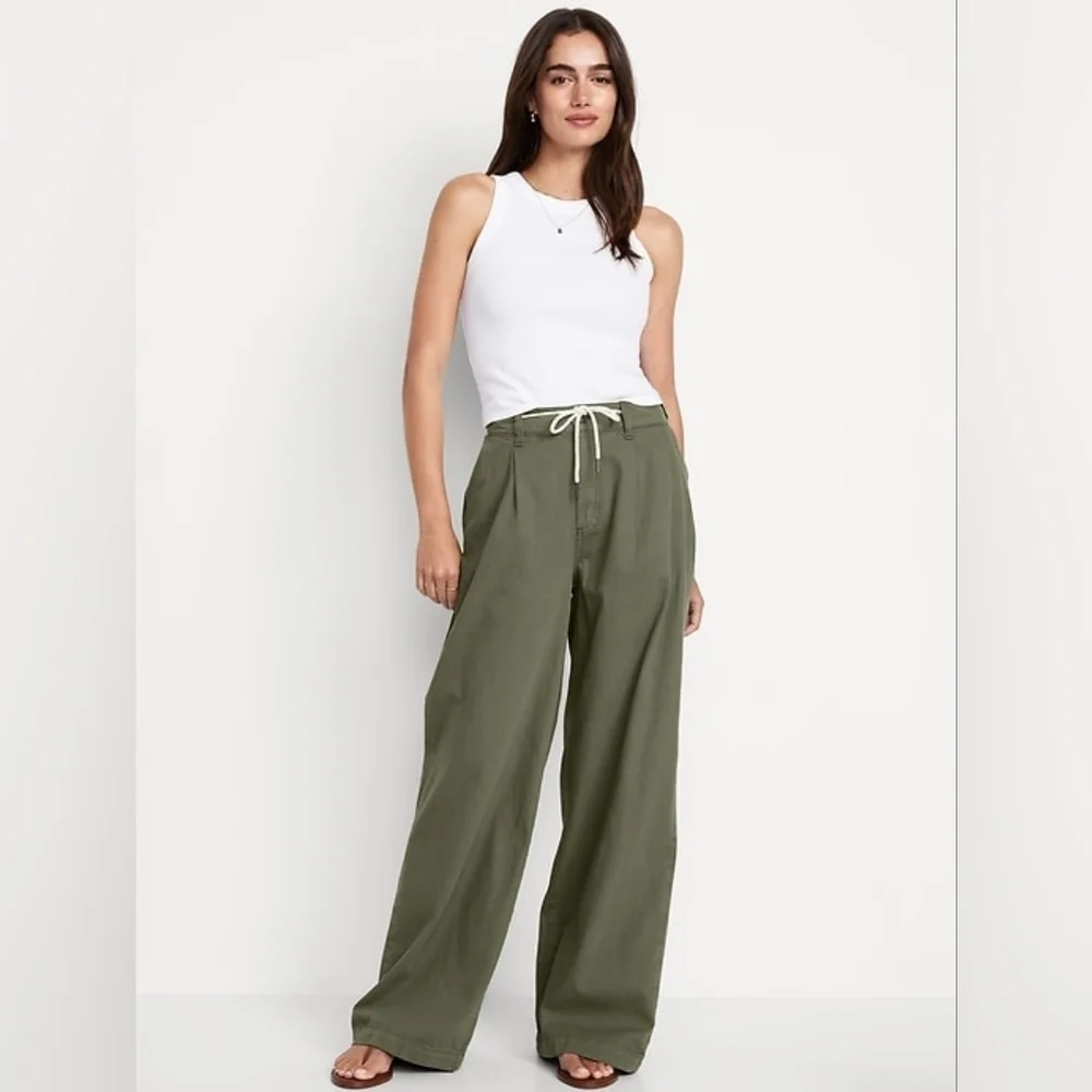 Old Navy High-Waisted Super Wide-Leg Drapey Pants - Picture 1 of 10